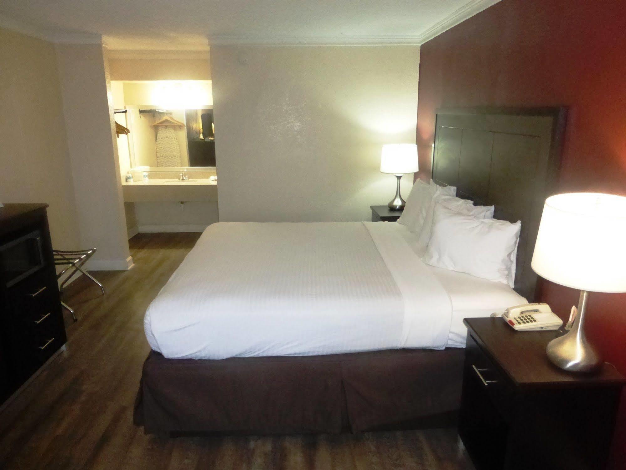 Red Roof Inn Forrest City Esterno foto